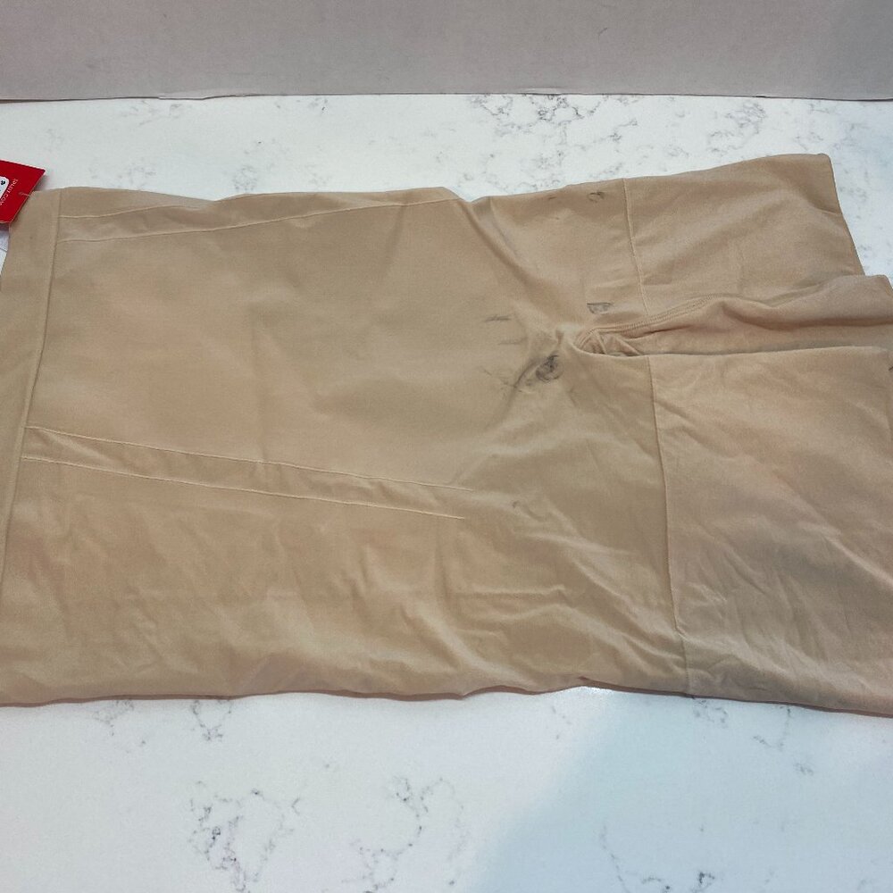Spanx High-Waisted Mid-Thigh Short